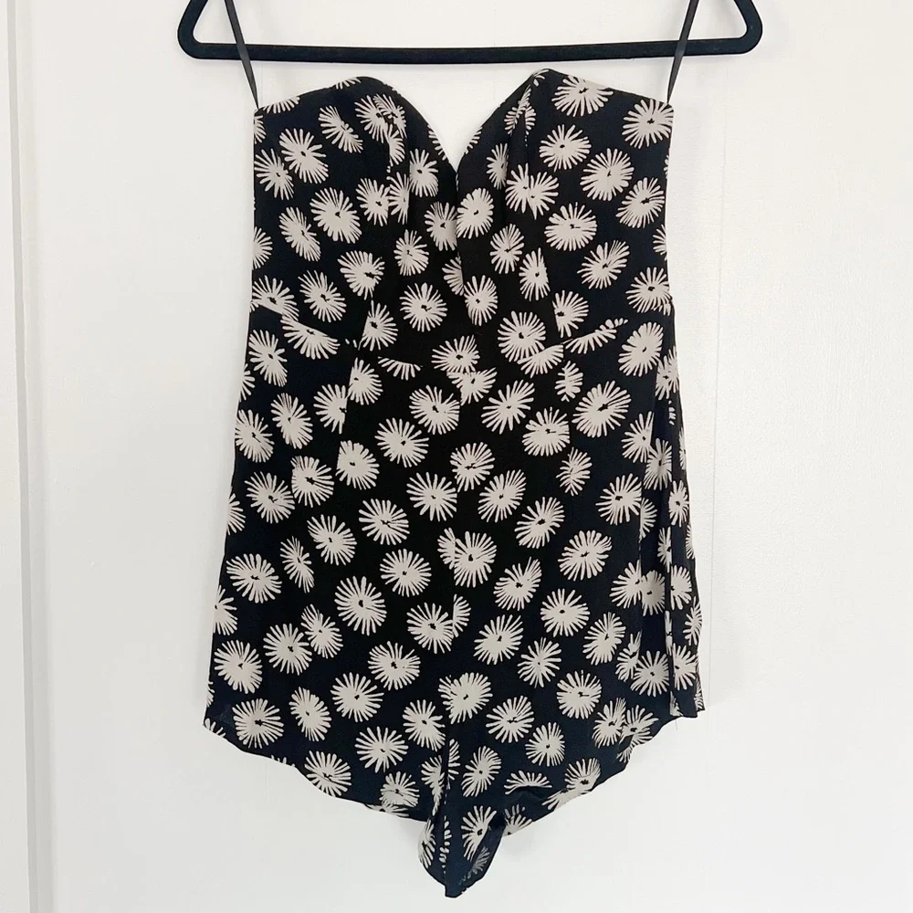 Stone Cold Fox Romper - Picture 3 of 6
